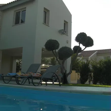 Regina Villa
